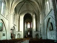 Vue intérieure de Notre-Dame de la Couture