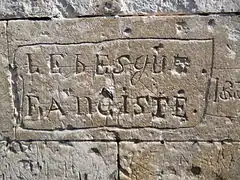 L'un des nombreux graffitis de l'église.