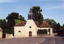 L’église Saints-Côme-et-Damien.