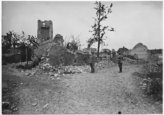 L'église après le bombardement du 27 mai 1915.