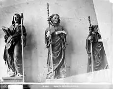 statues de saints,