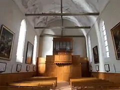 La tribune et l'orgue.