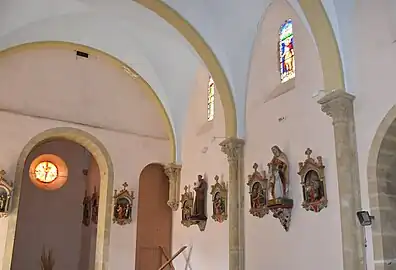 Intérieur de l'église Saint-Ferréol .