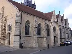 L'église Saint-Jean-Baptiste.