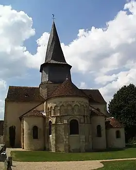 Collégiale Saint-Austrégésile de Saint-Outrille