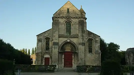 Église Saint-Pierre-au-Parvis de Soissons.