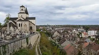 Châtillon, entre plateau et vallée.