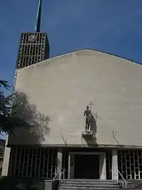 Image illustrative de l’article Église Saint-Jean-Baptiste de Breteuil-sur-Noye