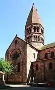 La tour-lanterne de  l'église Sainte-Foy.