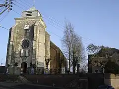 Façade de l'église.