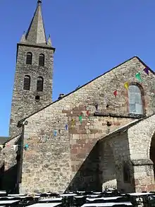 Église Saint-Médard de Banassac.