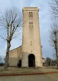 Une des églises de Boueilh-Boueilho-Lasque.