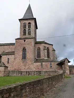 Église Saint-Pierre de Naves