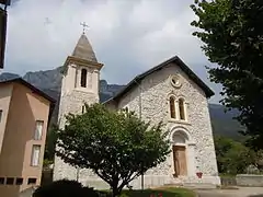 L'église vue de côté sud-ouest