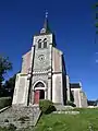 Vue sur le porche de l'église