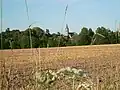 L'église d'Yzeures sur Creuse vue du stade