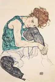 Dessin d'une femme en chignon flou, corsage vert, culotte blanche et bas noirs, tête sur son genou gauche qu'elle enlace
