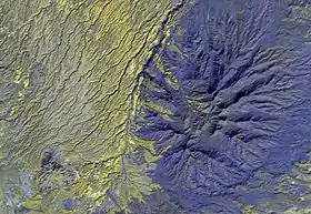 Image satellite en fausses couleurs de l'Ehi Sunni (en bas à gauche) et de l'Ehi Yéy (en haut à droite).