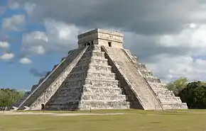 Chichén Itzá, ville préhispanique.