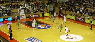 Match amical au Colisée entre l'Élan Chalon et Bourg-en-Bresse (en 2011)