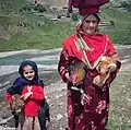 Femmes musulmanes du Cachemire avec sa petite-fille.