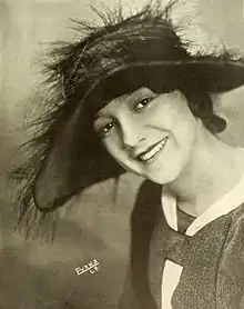 Description de l'image Elinor Fair 1919.jpg.