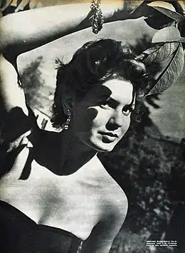 Photographie montrant Miss Italie 1952, Eloisa Cianni