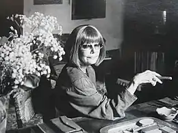 Élizabeth Herrgott (1947-).