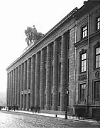 Ambassade d'Allemagne.1913. Architecte Peter Behrens.