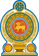 Les armoiries du Sri Lanka comportent un Dharmachakra bleu comme cimier.