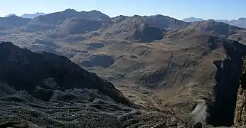 La route de la Bonette depuis l'Empéloutier.