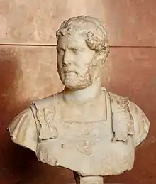 L'empereur Hadrien bâtisseur de la villa d'Hadrien.