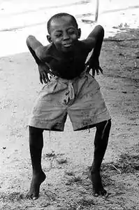 Petit noir, Zanzibar, 1962. « La photographie humaniste », Bibliothèque nationale, 2007. Leica M3, Summicron, 50 mm.