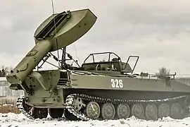 Char de déminage russe UR-77 avec cordon détonant