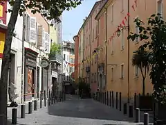 La rue Frédéric Mireur à Draguignan.