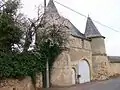 Entrée du Logis de Laudairie.