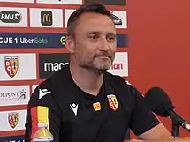 Photo de Franck Haise, entraîneur du RC Lens, en conférence de presse en 2020.