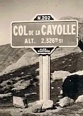 Plaque de 1939 : la RN 202 de 1920 devenue D 2202.