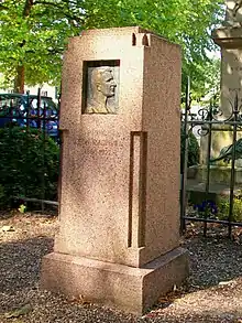 Monument au prince Léon Radziwill