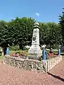 Le monument aux morts.