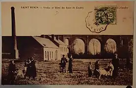 Le viaduc et l'usine des eaux de Caudry