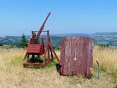 Trébuchet et mantelet.