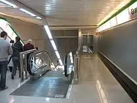 Image illustrative de l’article Gran Plaza (métro de Séville)
