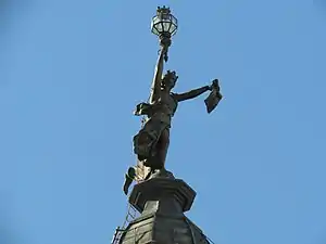 La Liberté de la Presse (1897), statue sommitale de la Casa de la Cultura, Buenos Aires.