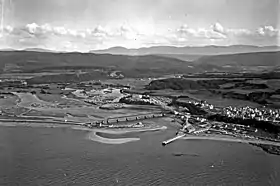 Cap-Chat, la rivière et le mont Logan