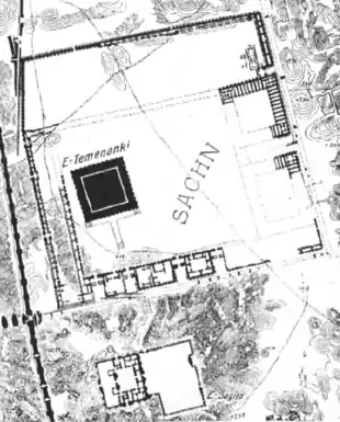 Plan des zones fouillées dans le complexe du dieu Marduk à Babylone, VIe siècle av. J.-C. : au sud son grand temple, l'Esagil, et au nord la ziggurat Etemenanki dans sa grande enceinte.