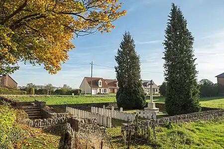 Le cimetière militaire britannique.