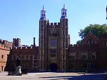 Photo de jour de la Tour de Lupton, à l'Eton College