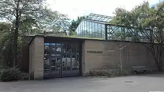 Extérieur de la Maison Etoscha, dédiée à la chaîne alimentaire.