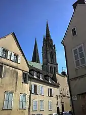 Rue du Cardinal-Pie de Chartres.